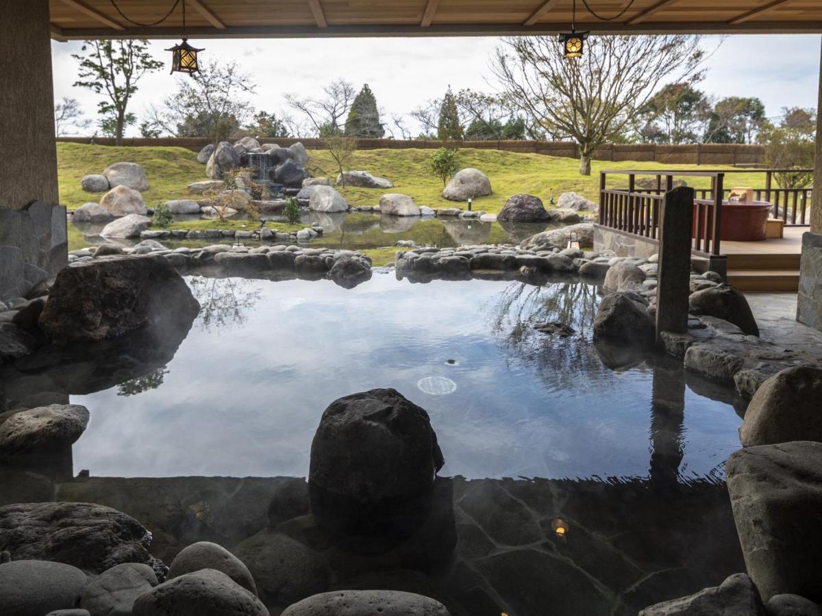 Hotel La Vista Kirishima Hills Esterno foto