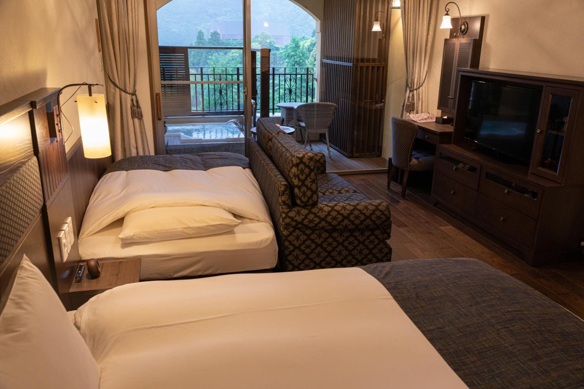 Hotel La Vista Kirishima Hills Esterno foto